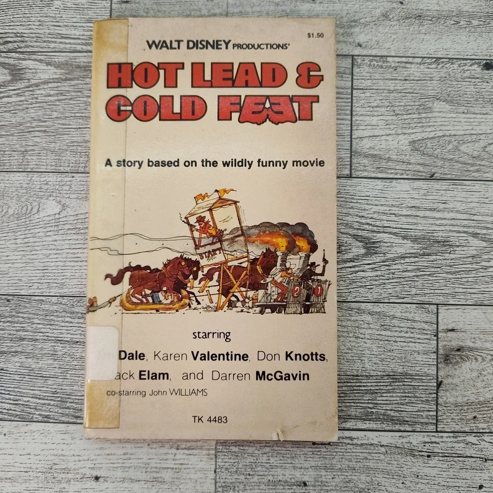 HOT LEAD‎ AND COLD FEET Walt Disney Paperback Based on Movie 1978 1st Edition